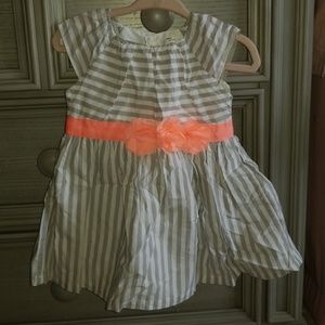 Girls dress